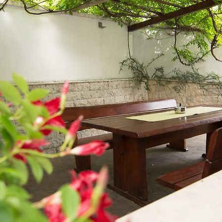 Apartment Vida - Amazing Place With Garden And Terrace Rijeka Bagian luar foto