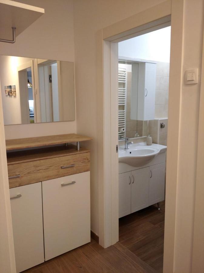 Apartment Vida - Amazing Place With Garden And Terrace Rijeka Bagian luar foto