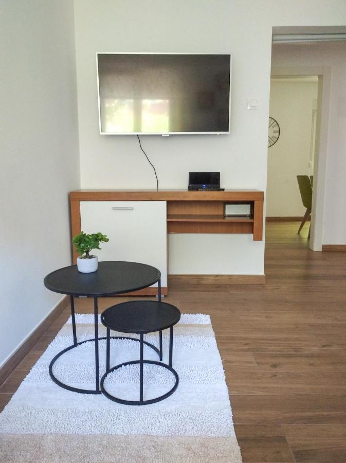 Apartment Vida - Amazing Place With Garden And Terrace Rijeka Bagian luar foto