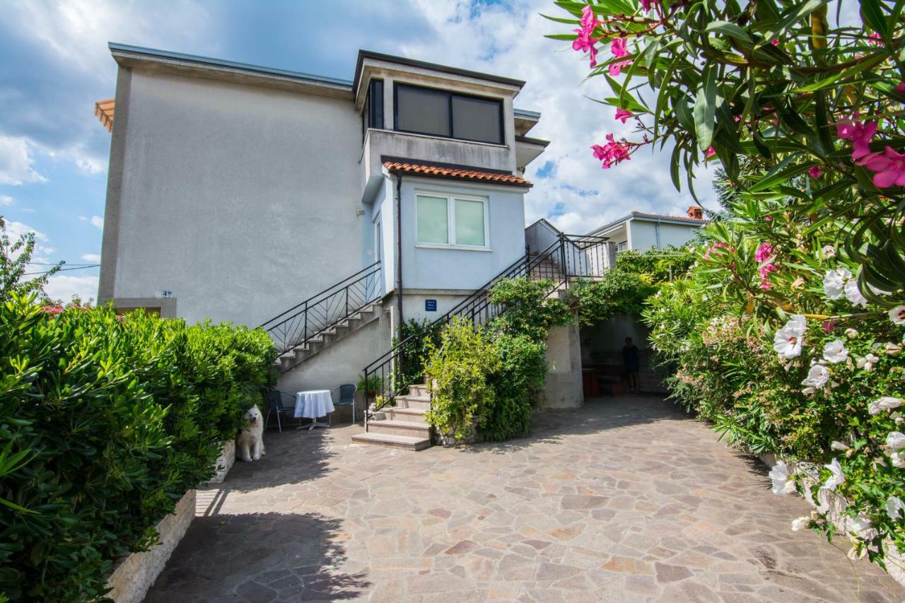 Apartment Vida - Amazing Place With Garden And Terrace Rijeka Bagian luar foto