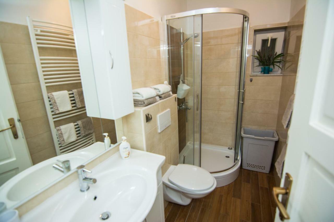 Apartment Vida - Amazing Place With Garden And Terrace Rijeka Bagian luar foto